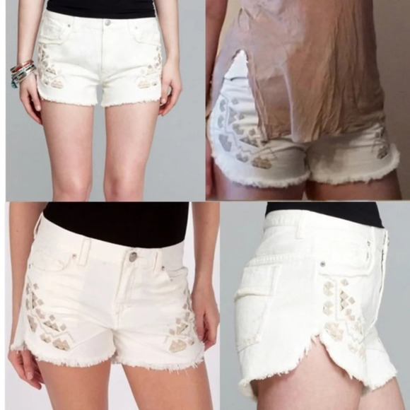 Free People Denim Tulum Embroidered White Shorts size 26 - Picture 1 of 4